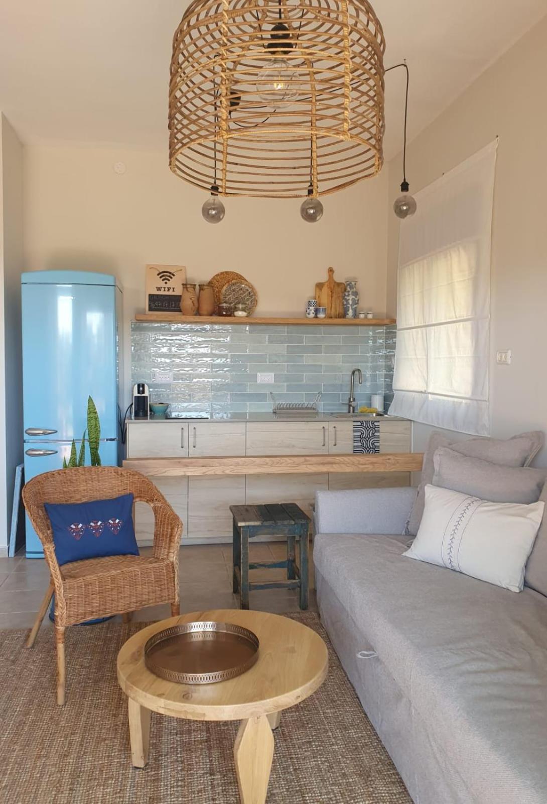 The Turquoise Suite On The Sea Trail, Atlit 外观 照片